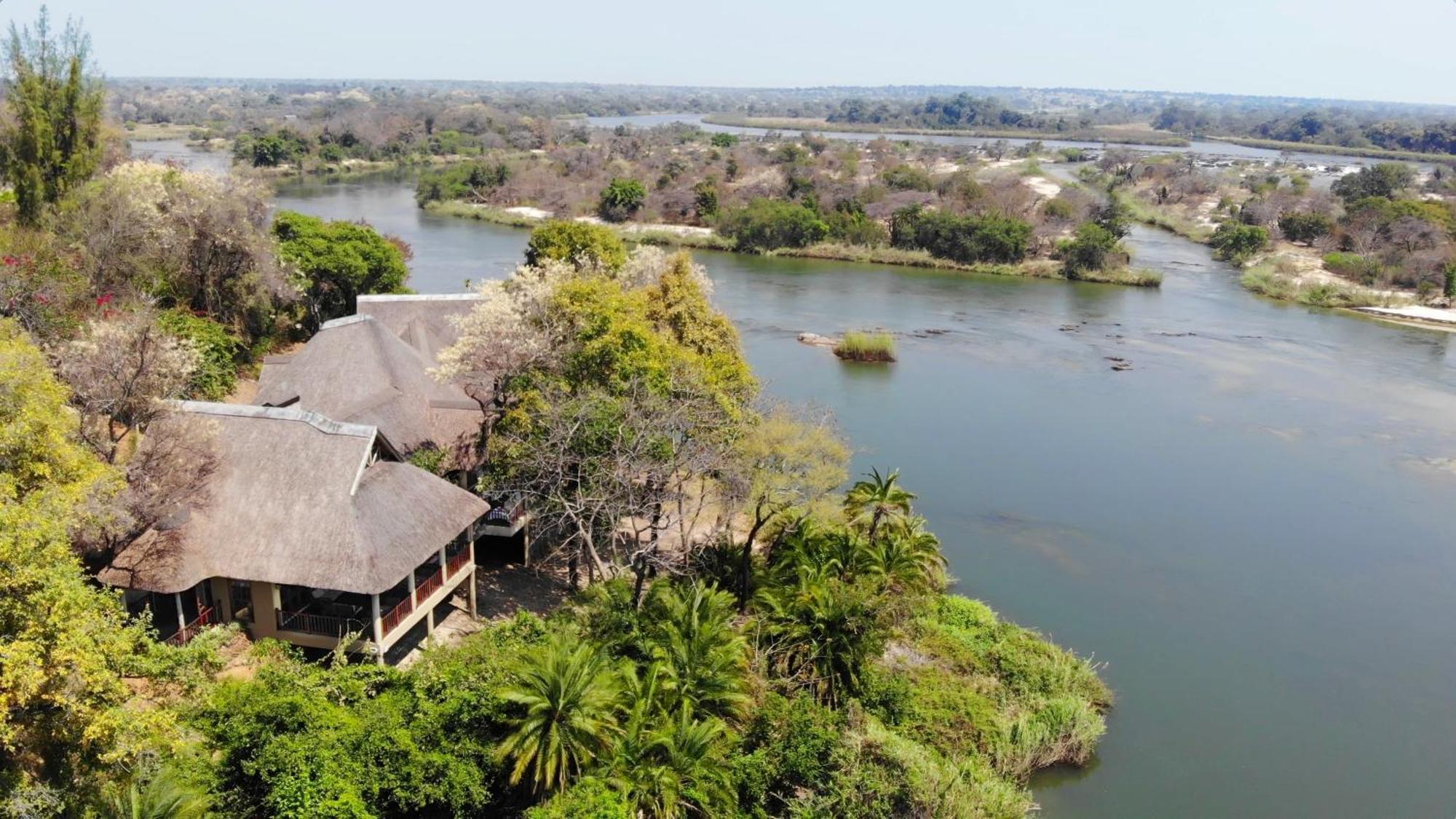Divava Okavango Resort & Spa Bagani Extérieur photo